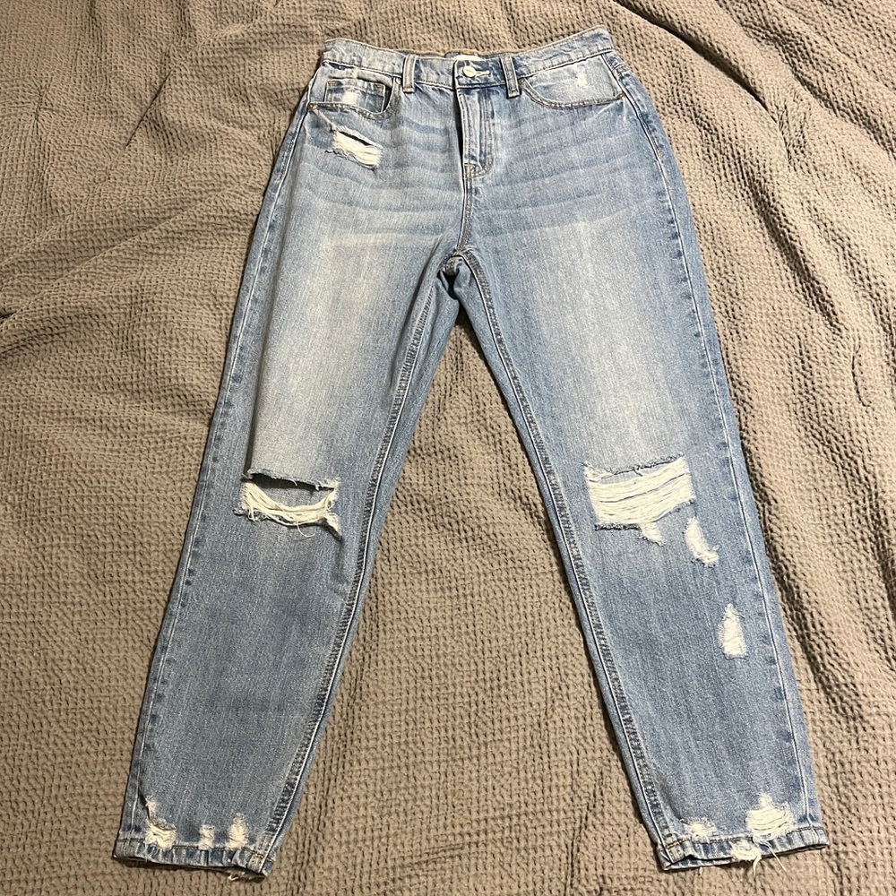 SIZE 27 NWOT CEROS MOM JEANS